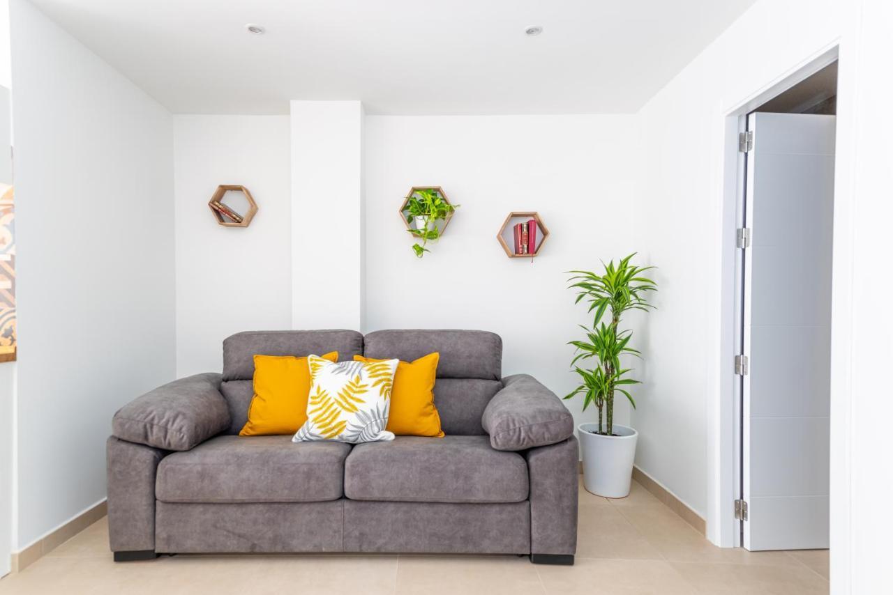 Apartamentos Manuel Roio Вехер де ла Фронтера Екстериор снимка